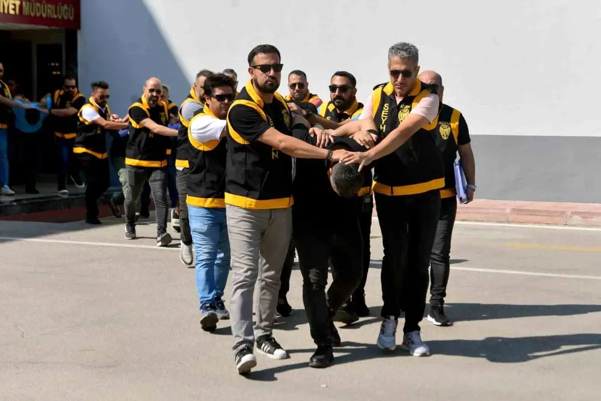 Adana’da Haraç ve Silahlı Saldırı Girişimi