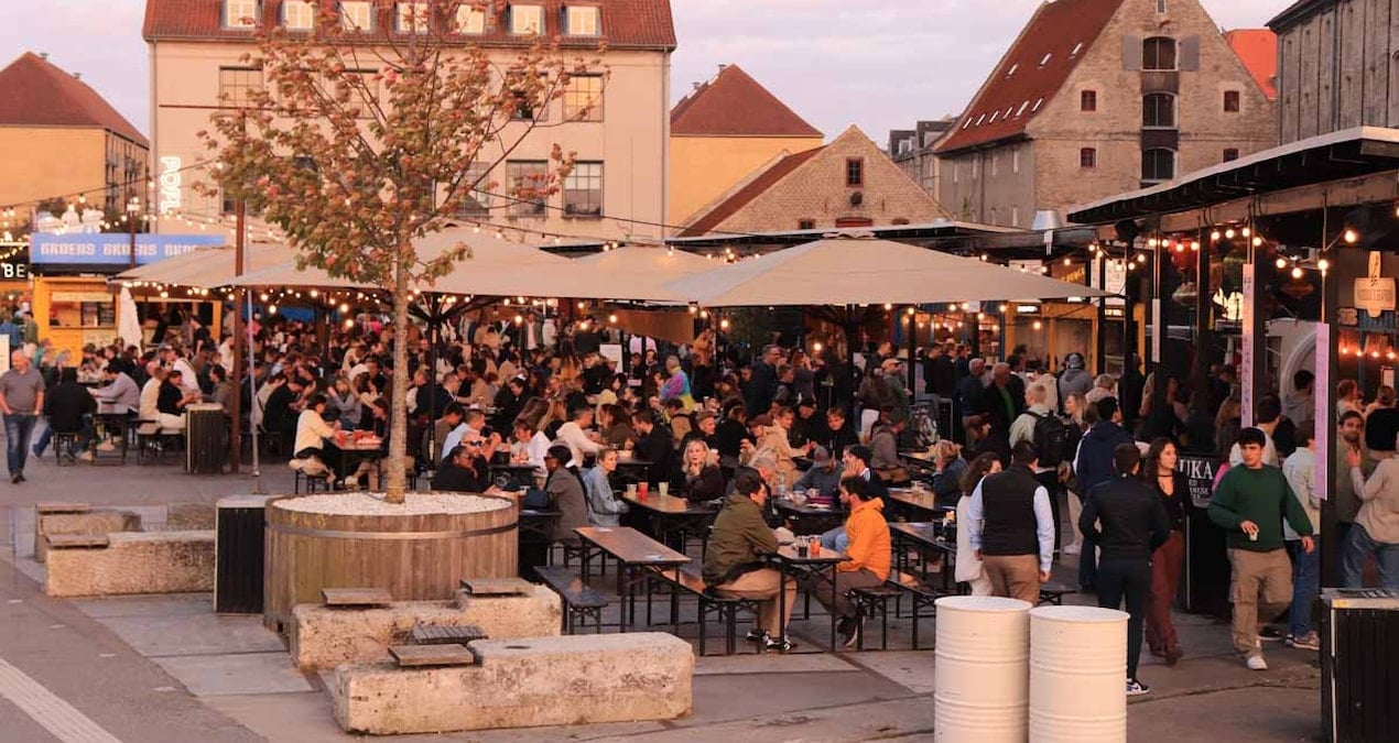 Dünyanın en mutlu şehri açıklandı, 2024 yılının birincisi de aynı ülkeden çıkmıştı… Ülkenin şehirleri resmen mutlulukta yarışıyor