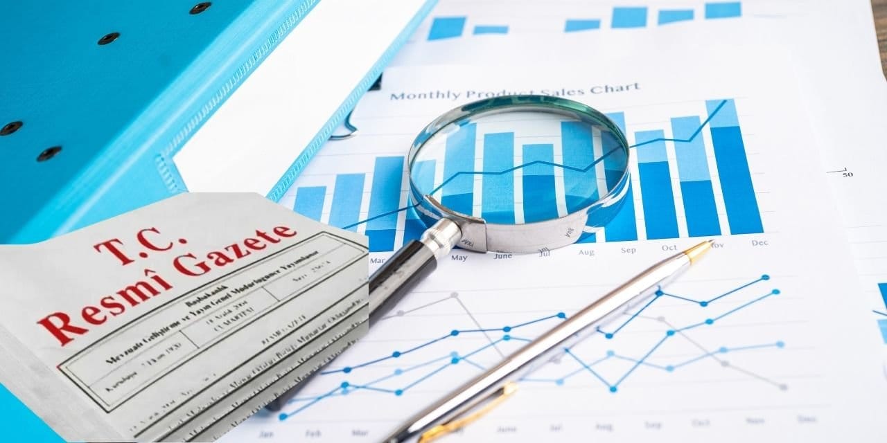 ekonomide 3 yillik program resmi gazetede dolar enflasyon buyume tahminler aciklandi GKutqhyA