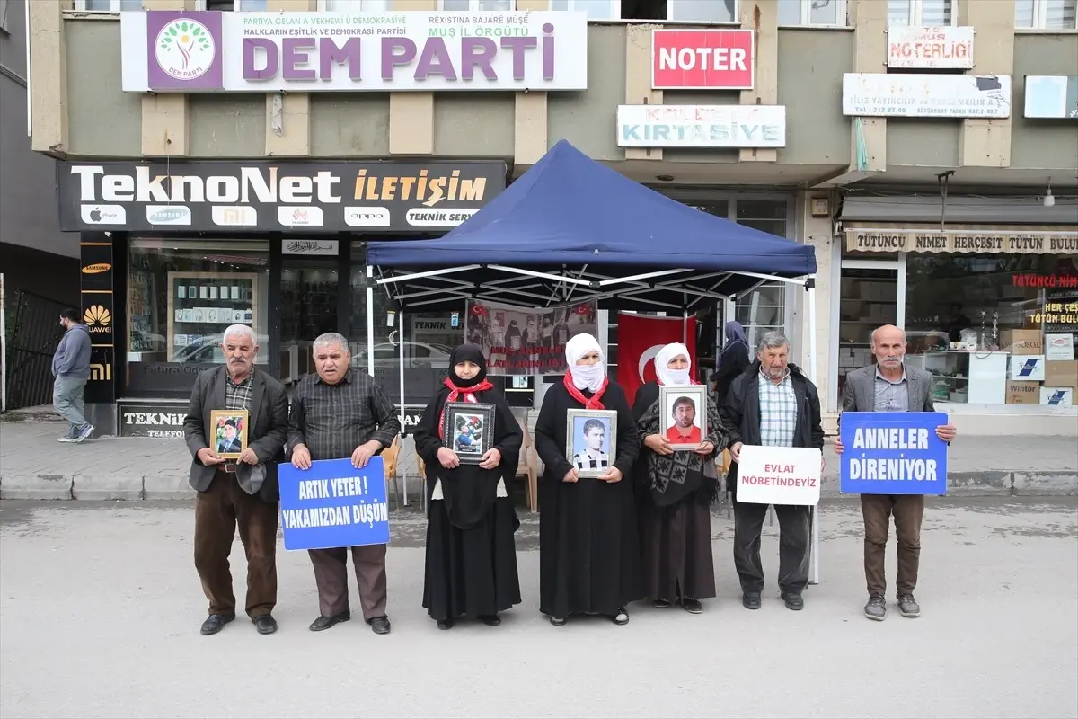 Çocuklarını Arayan Aileler Eylemde