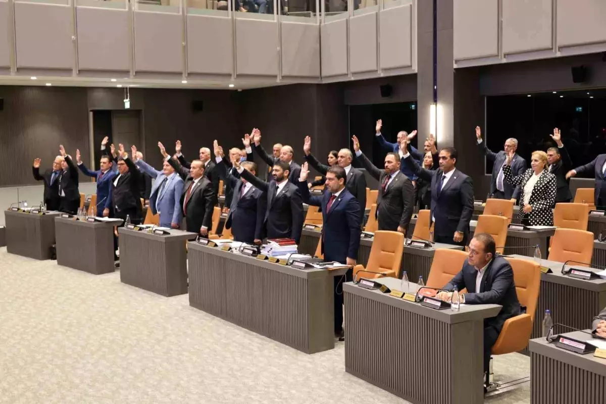 KKTC meclisinde “Kıbrıs Sorununa İki Devletli Çözüm Konusunda Karar Önerisi” oy çokluğuyla kabul edildi