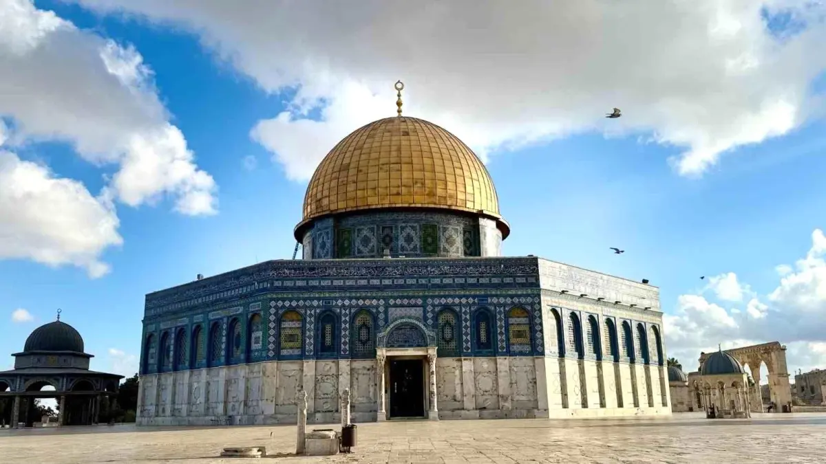 mescid i aksada muslumanlar icin zorlayici kontroller ugtcS3zn.jpg