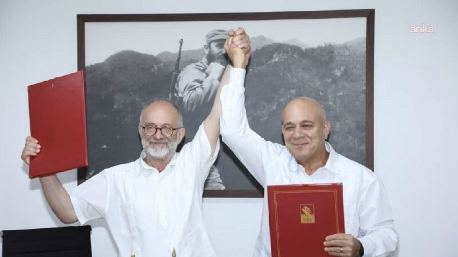 turkiye komunist partisi ile kuba komunist partisi arasinda is birligi protokolu imzalandi YOdQyf8M.jpg
