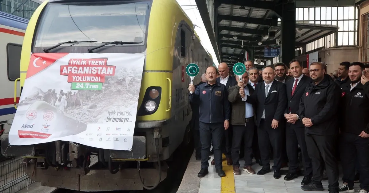 24-iyilik-treni-afganistan-yolunda-n1a92exe.webp