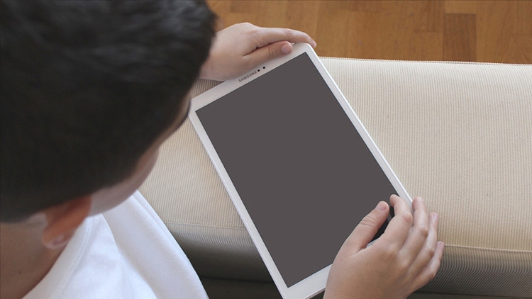 Fransa, AB’de 15 yaşın altındakilere sosyal medya yasağı getirilmesi için çalışıyor