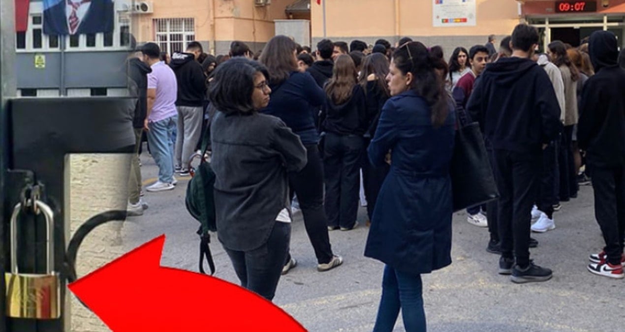 Gençler Ata’ya saygı için kilidi kırdı