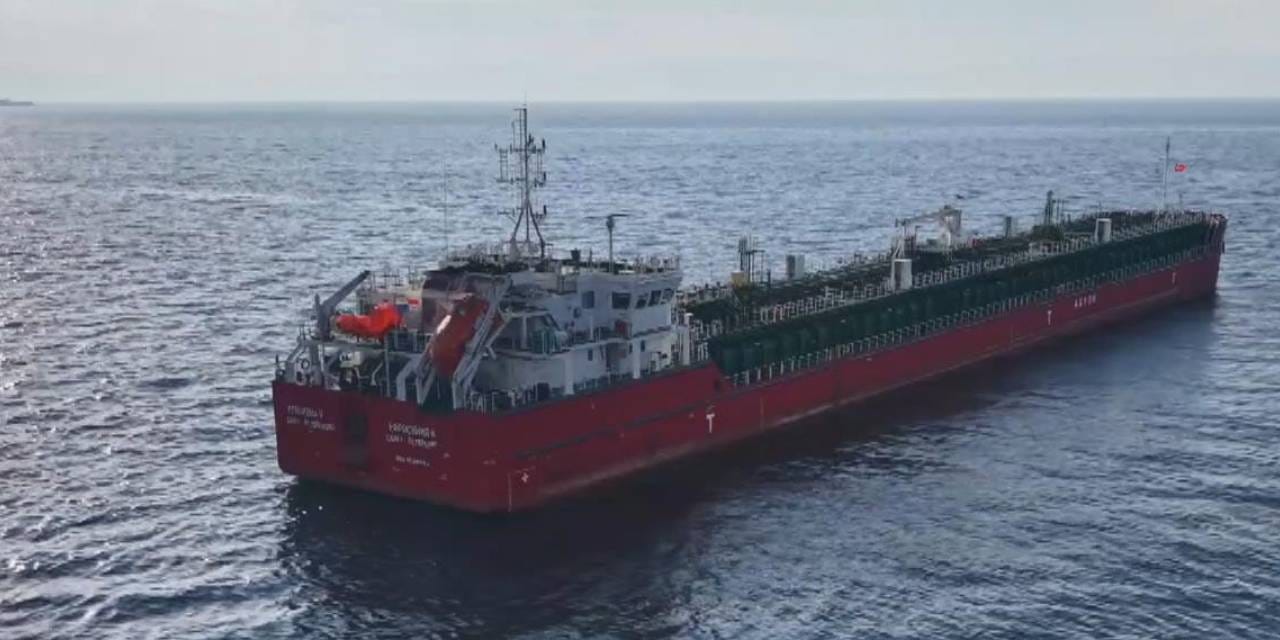 İstanbul’da tanker gemisinde zehirlenme: Ölü ve yaralılar var