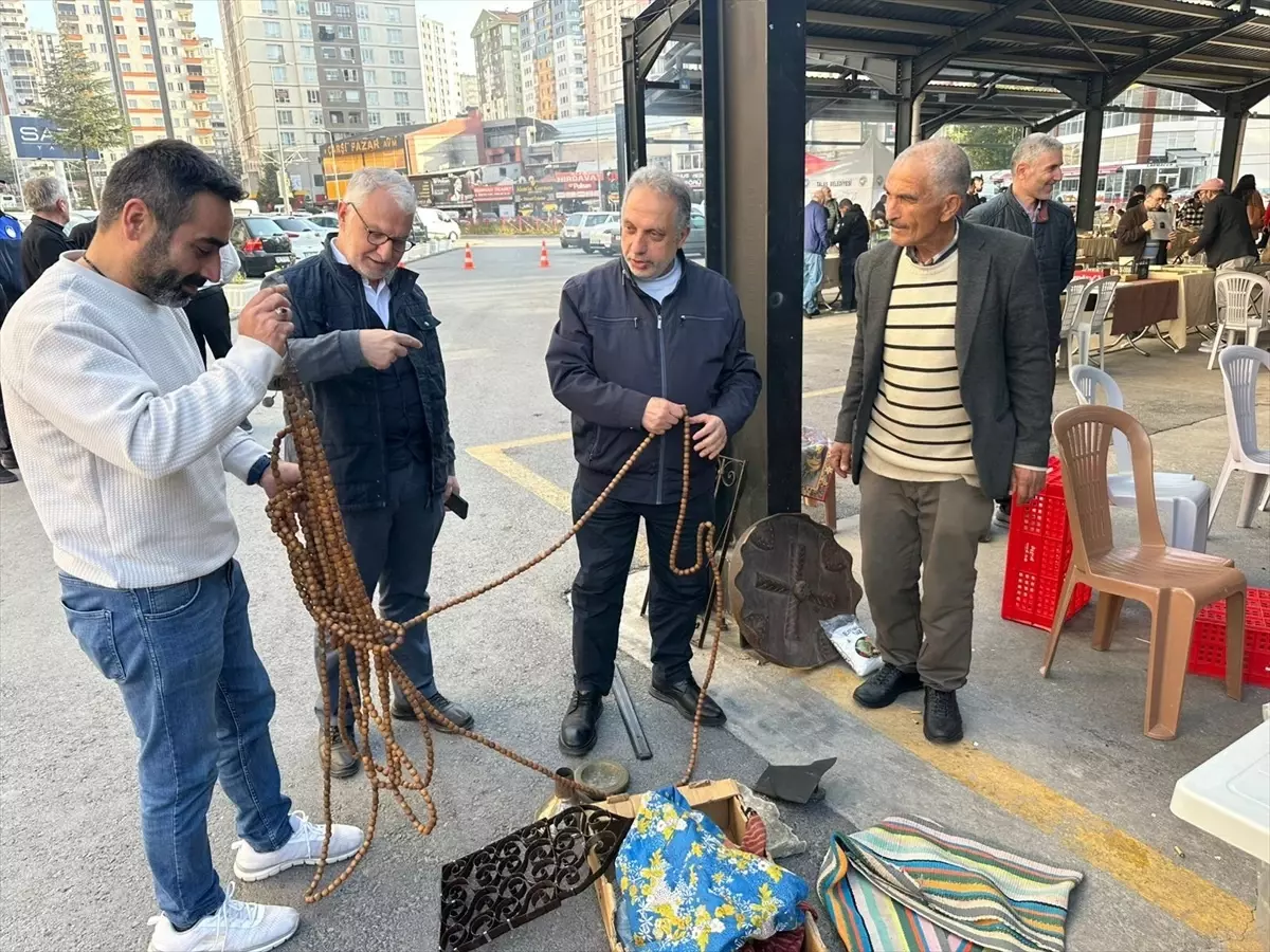 Talas Antika Pazarı Nostalji Tutkunlarını Buluşturdu