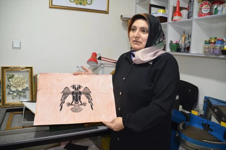 ayse-polatin-el-sanatlariyla-ekonomik-katkisi-PlID1xH9.jpg
