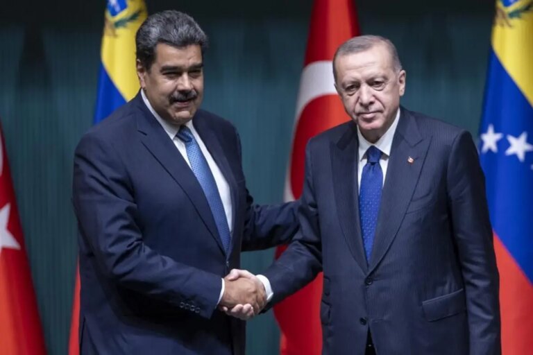 bomba-iddia-abd-turkiyeye-git-dedi-maduro-reddetti-jOrv6zMy.jpg