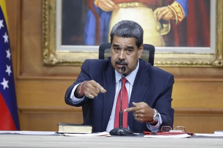 maduro-hangi-ulkeye-goturulecek-abdli-senatorden-ilk-ipucu-7kypFhqk.jpg