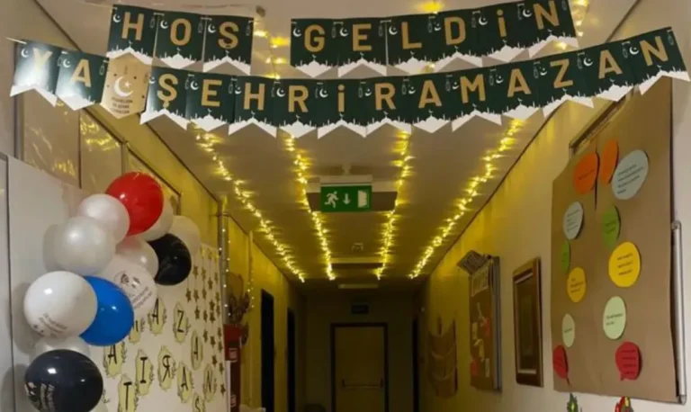 mebden-81-ile-ramazan-talimati-okullarda-maarif-modeli-rzgari-esecek-mPQcCBnf.webp