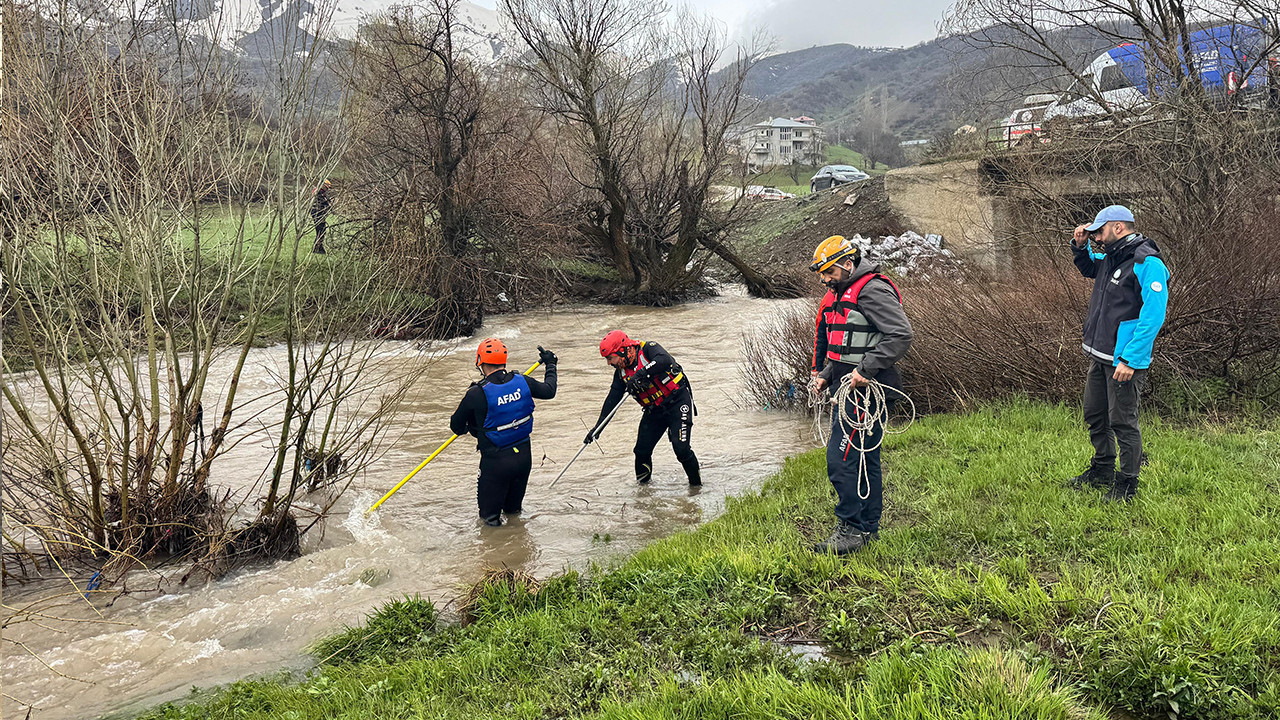 Küçük Osman’ın Kaybolduğu Dere İçin Arama Çalışmaları Yeniden Başlatıldı