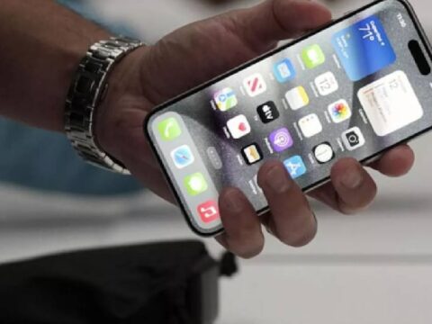 Odemesini kaciran artik iphoneunu kullanamayacak tjdY9l4Y